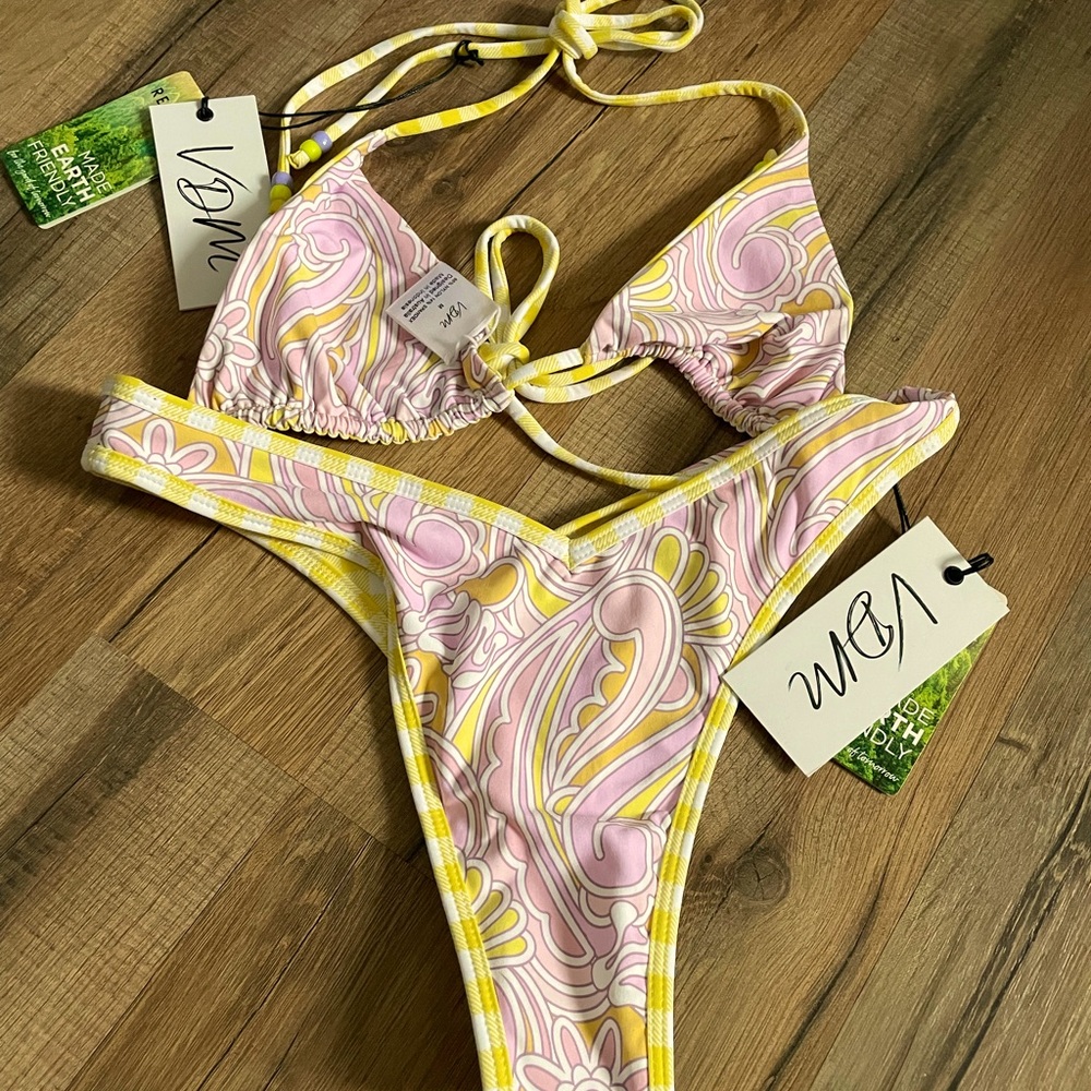 Bikini